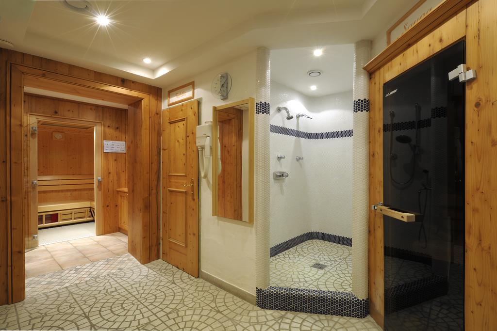 Hotel Garni Alpenland Altenmarkt im Pongau Eksteriør billede